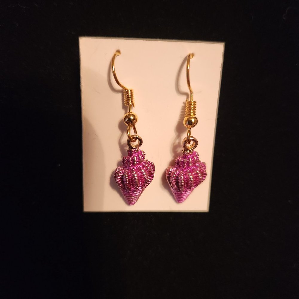 Seashell earrings